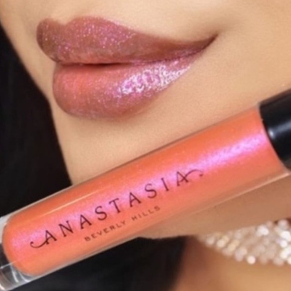 Anastasia Beverly Hills Lip Gloss Girly - Picture 1 of 16